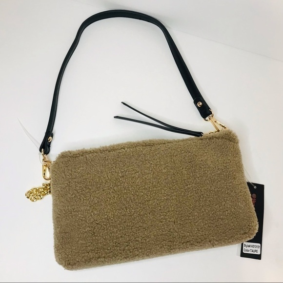 New! Like Dreams Demi Envelope Sherpa Faux Leather Gold Chain Mini Shoulder Bag - Picture 5 of 13